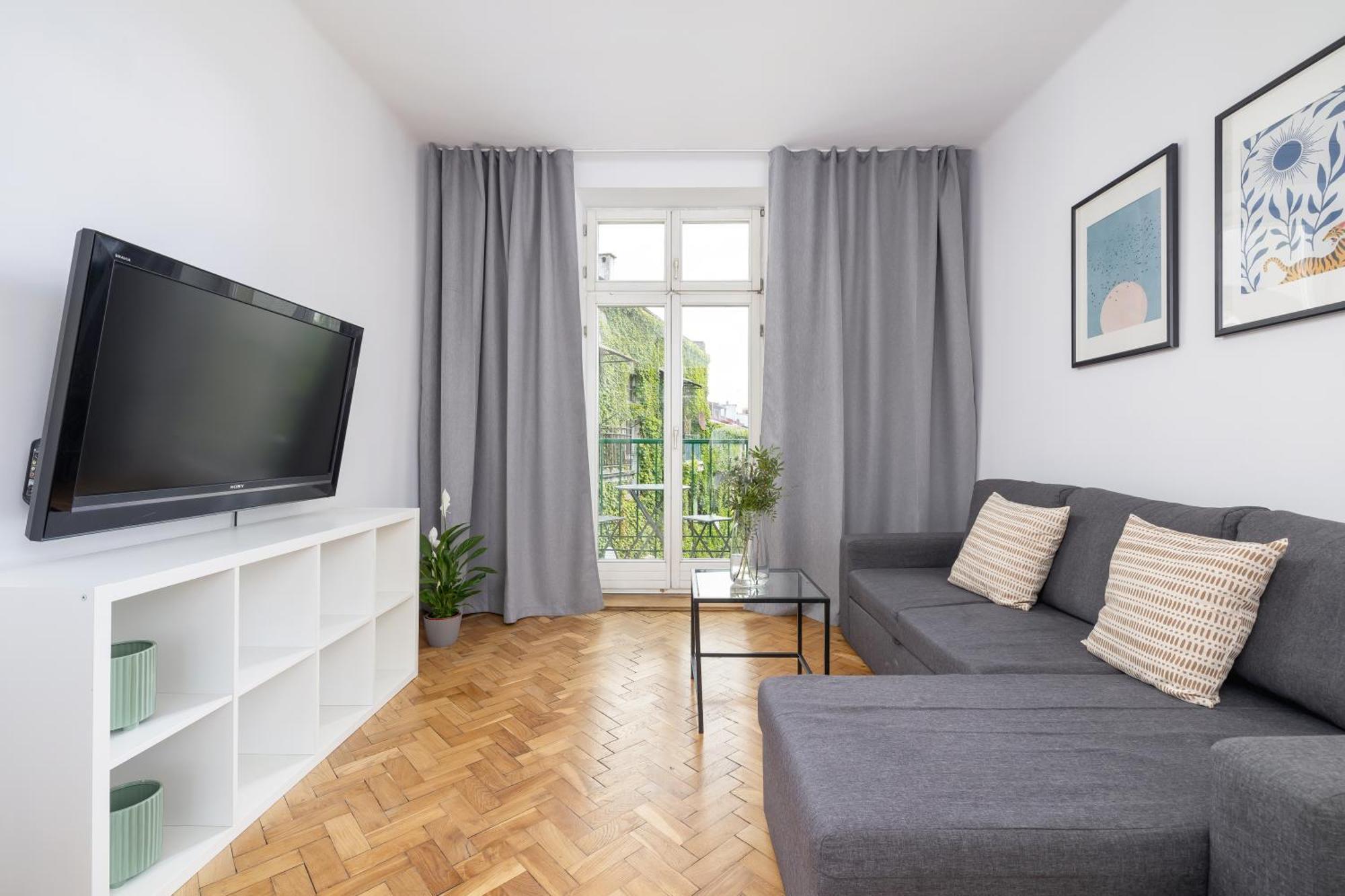 1-Bedroom Apartment With Balcony - Dluga 65 Cracovia Exterior foto